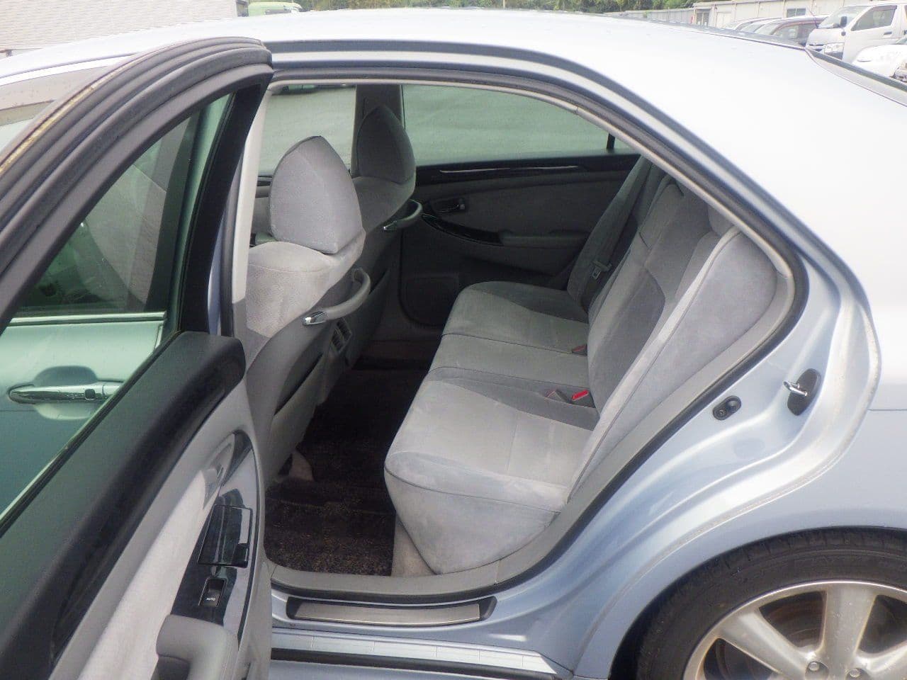 Vehicle SU00001108 large view 22