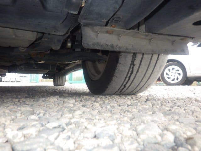 Vehicle SU00001090 large view 15