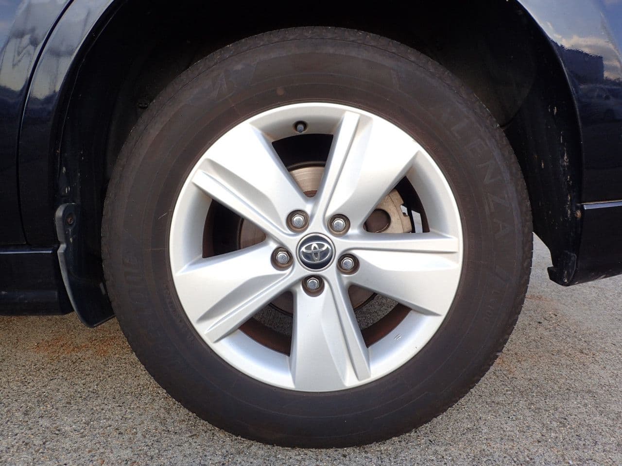 Vehicle SU00001131 large view 11