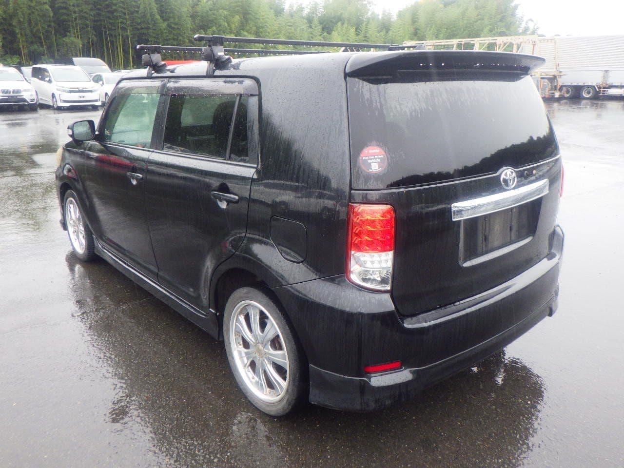 Vehicle SU00001122 large view 4