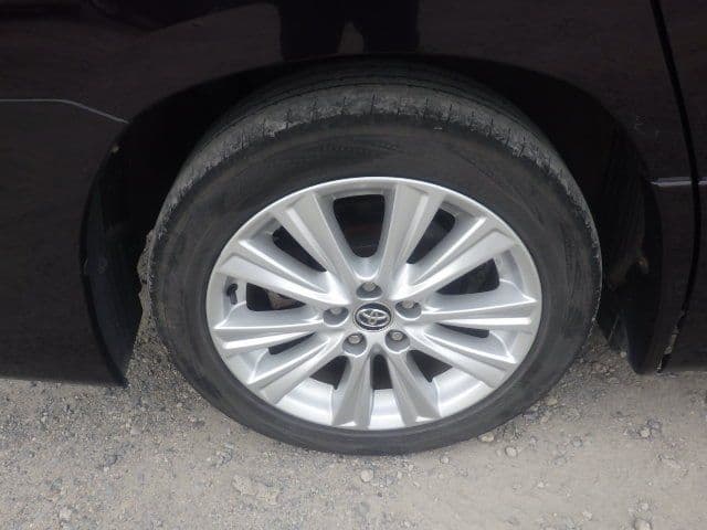 Vehicle SU00001090 large view 12