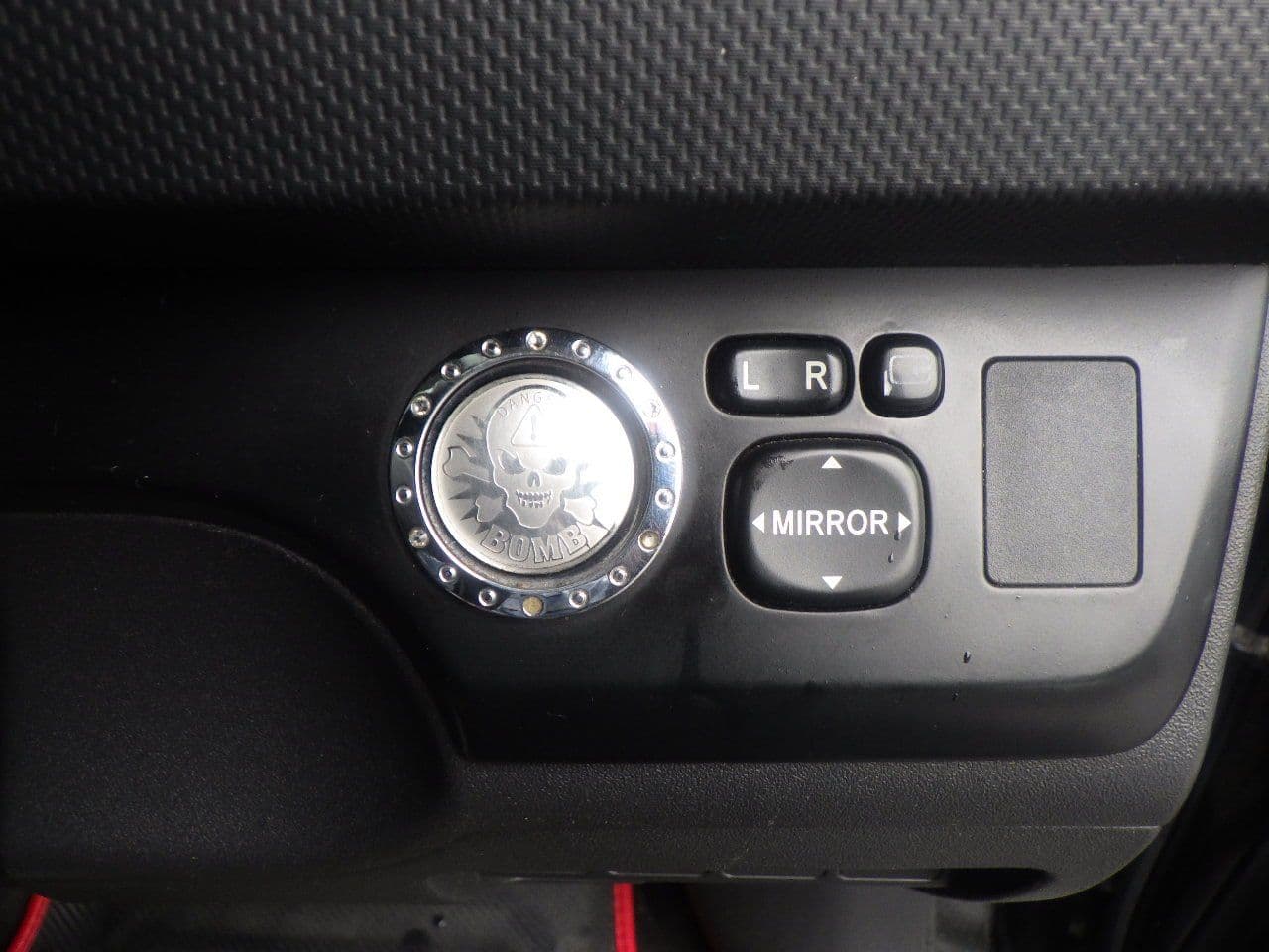 Vehicle SU00001122 large view 32