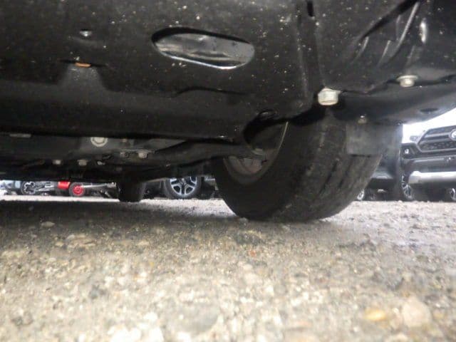 Vehicle SU00001097 large view 15