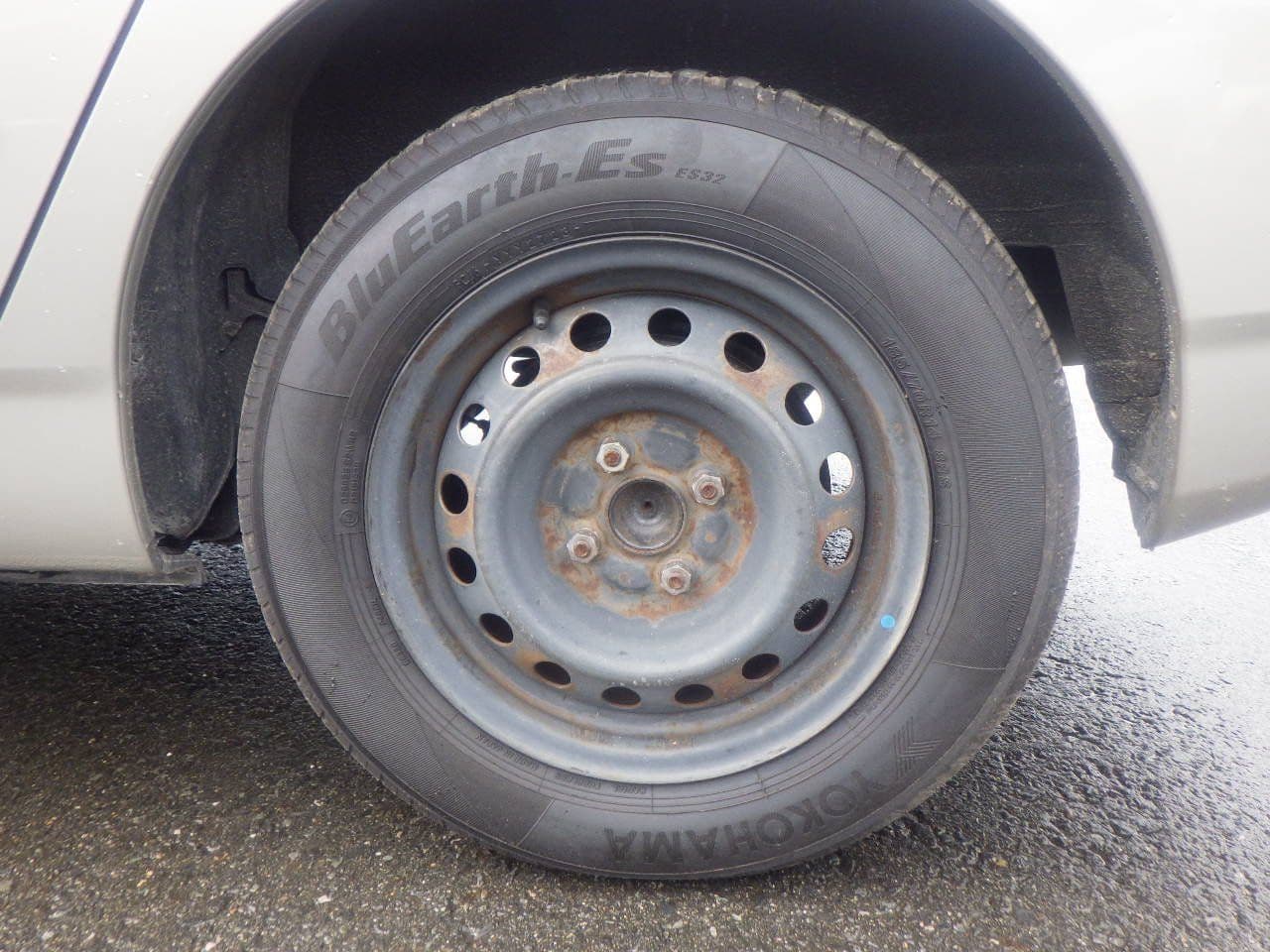 Vehicle SU00001121 large view 11