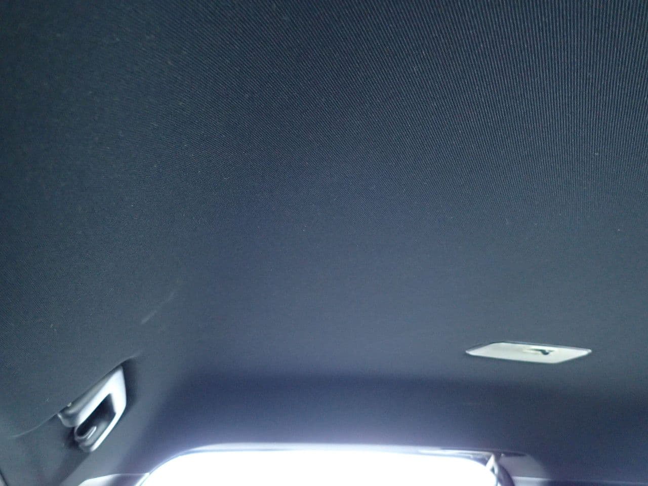 Vehicle SU00001131 large view 25