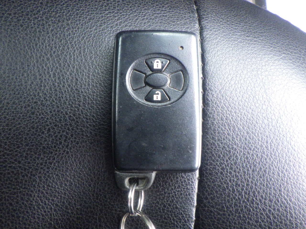 Vehicle SU00001122 large view 33