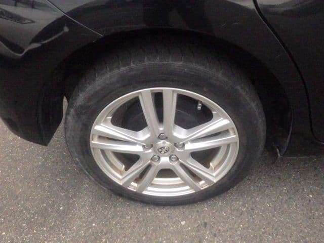 Vehicle SU00001105 large view 11