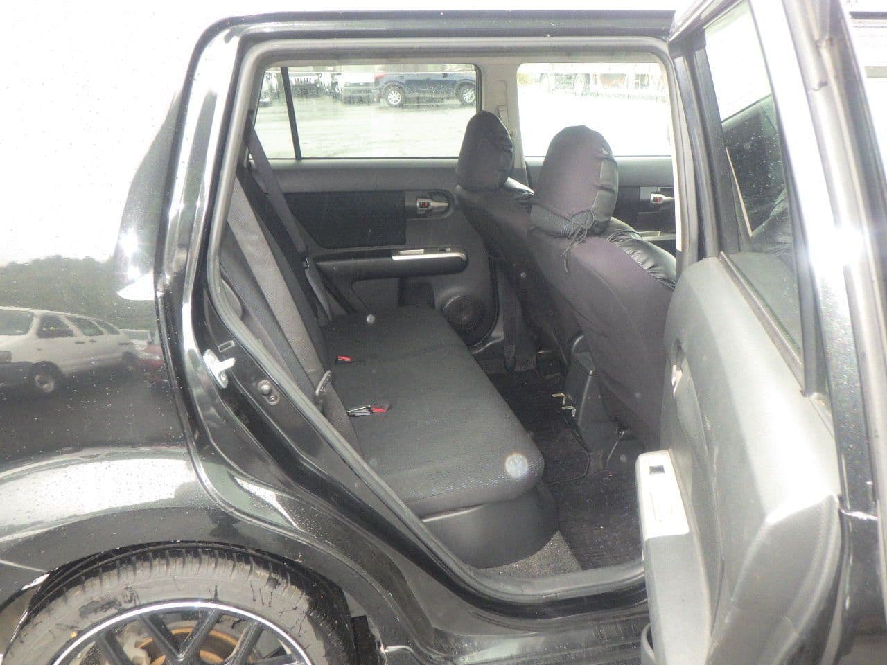 Vehicle SU00001107 large view 20