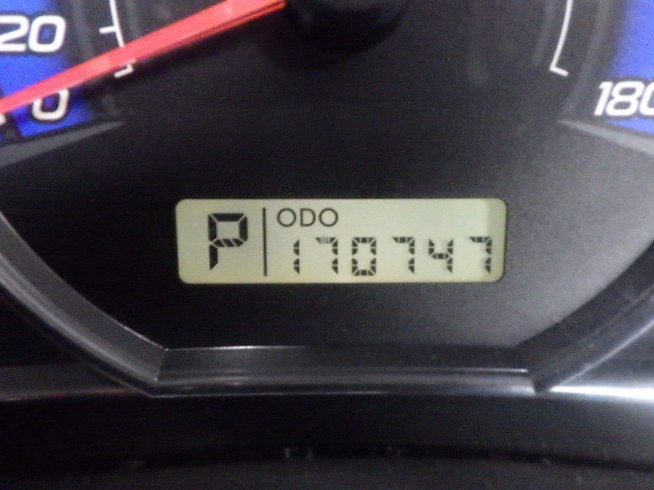 Vehicle SU00001114 large view 25