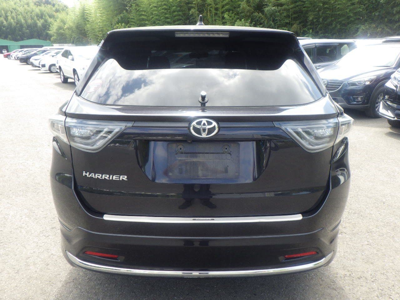 Vehicle SU00001096 large view 5