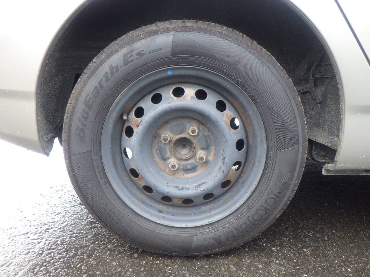 Vehicle SU00001121 large view 12