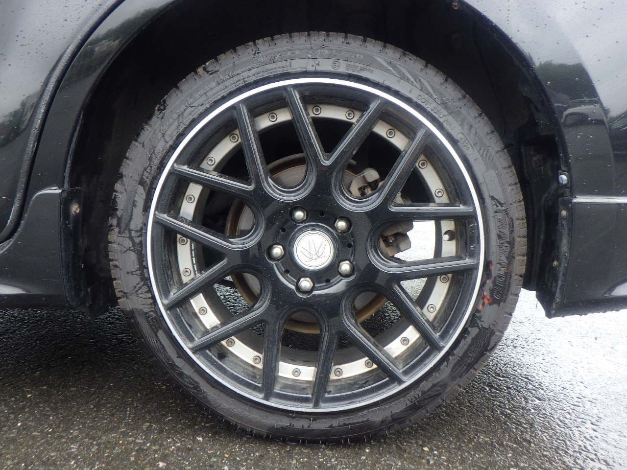 Vehicle SU00001107 large view 11