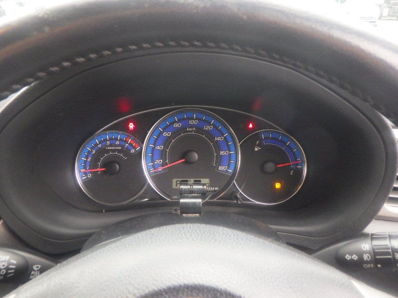 Vehicle SU00001114 large view 24