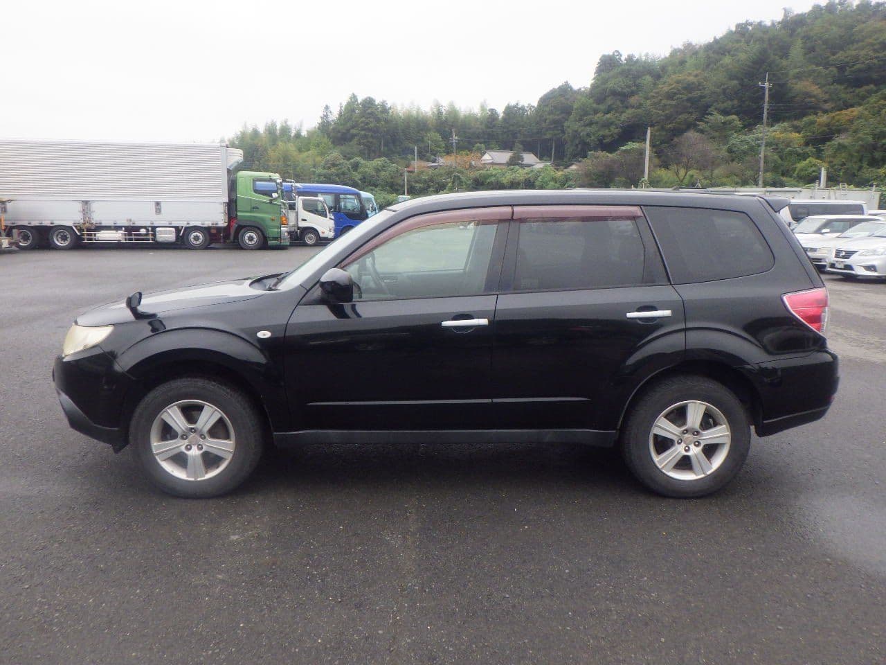 Vehicle SU00001114 large view 3