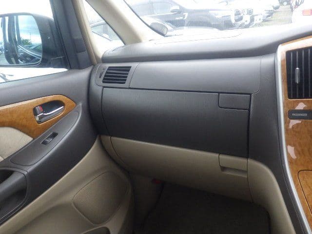 Vehicle SU00001117 large view 27