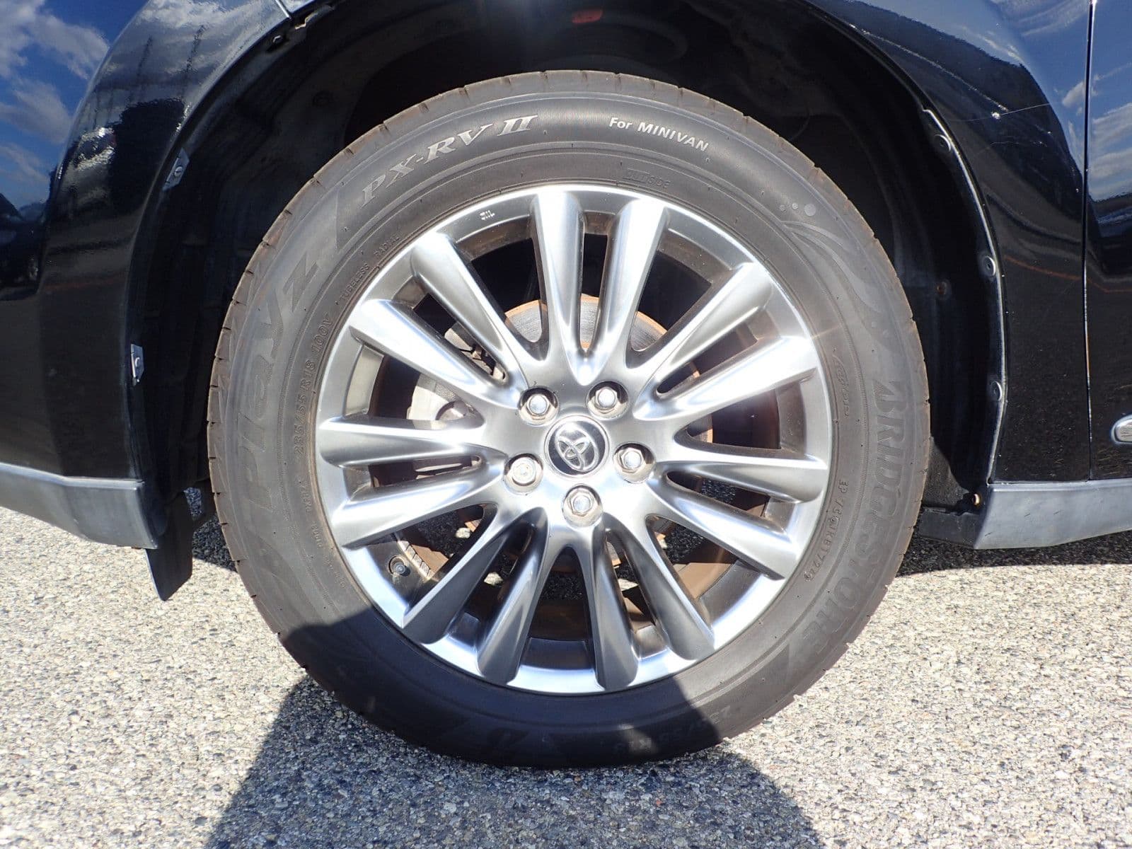 Vehicle SU00001126 large view 10