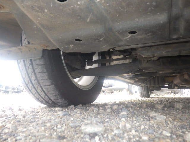 Vehicle SU00001143 large view 15