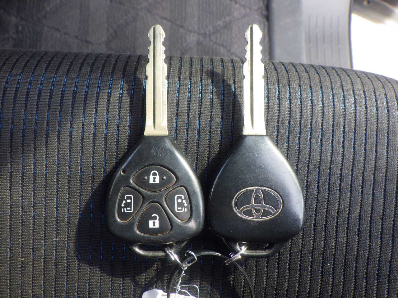 Vehicle SU00001137 large view 33