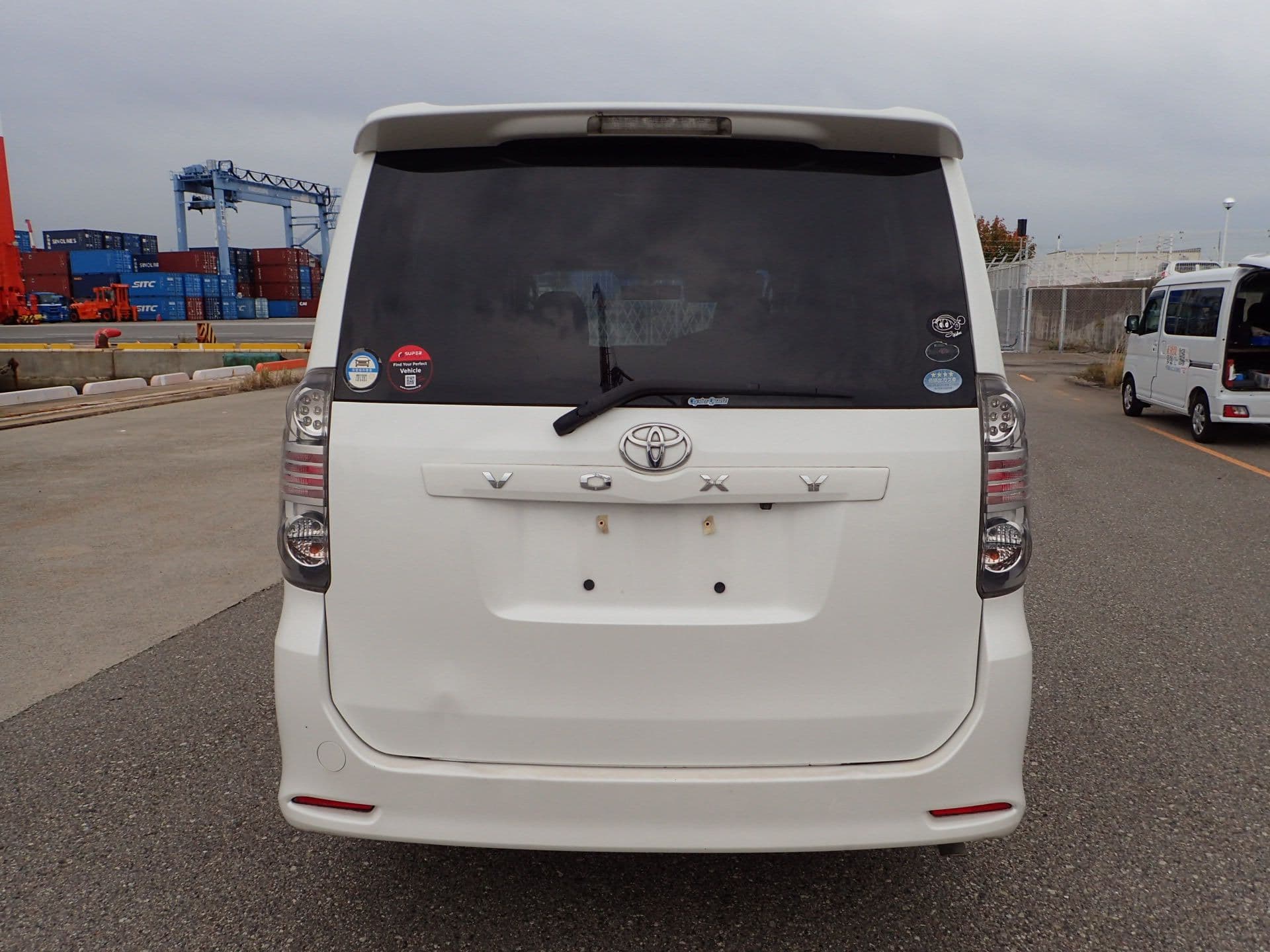 Vehicle SU00001147 large view 5