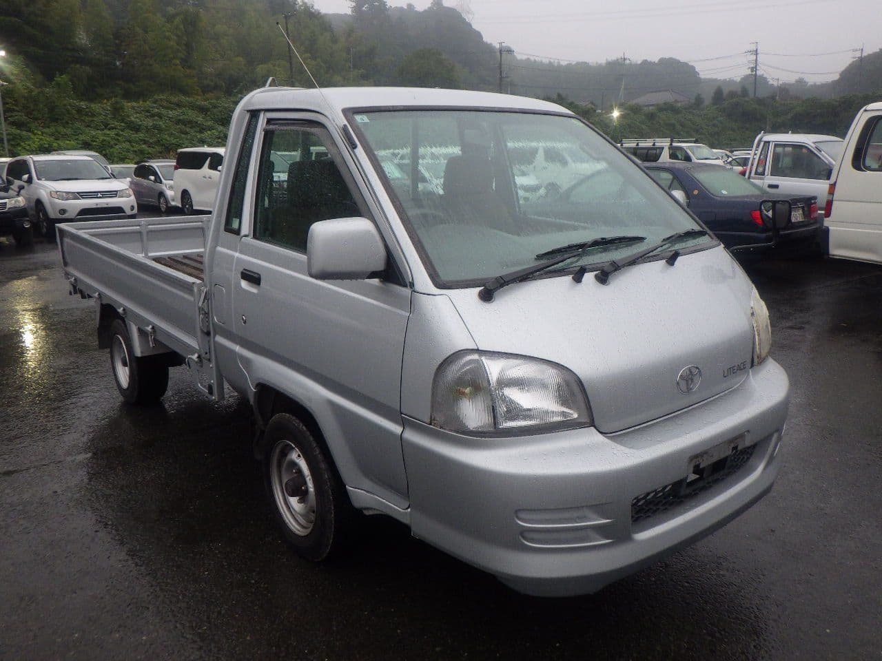 Vehicle SU00001142 large view 8