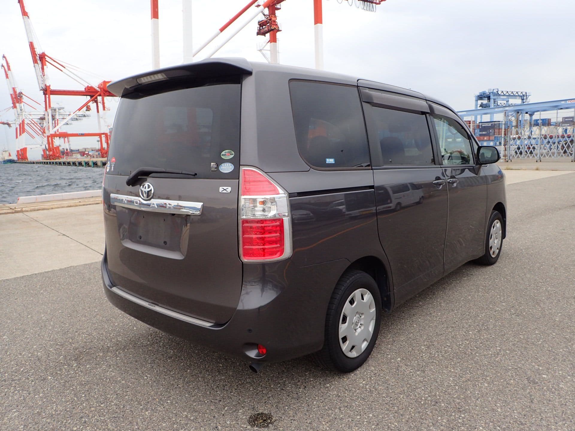 Vehicle SU00001145 large view 6