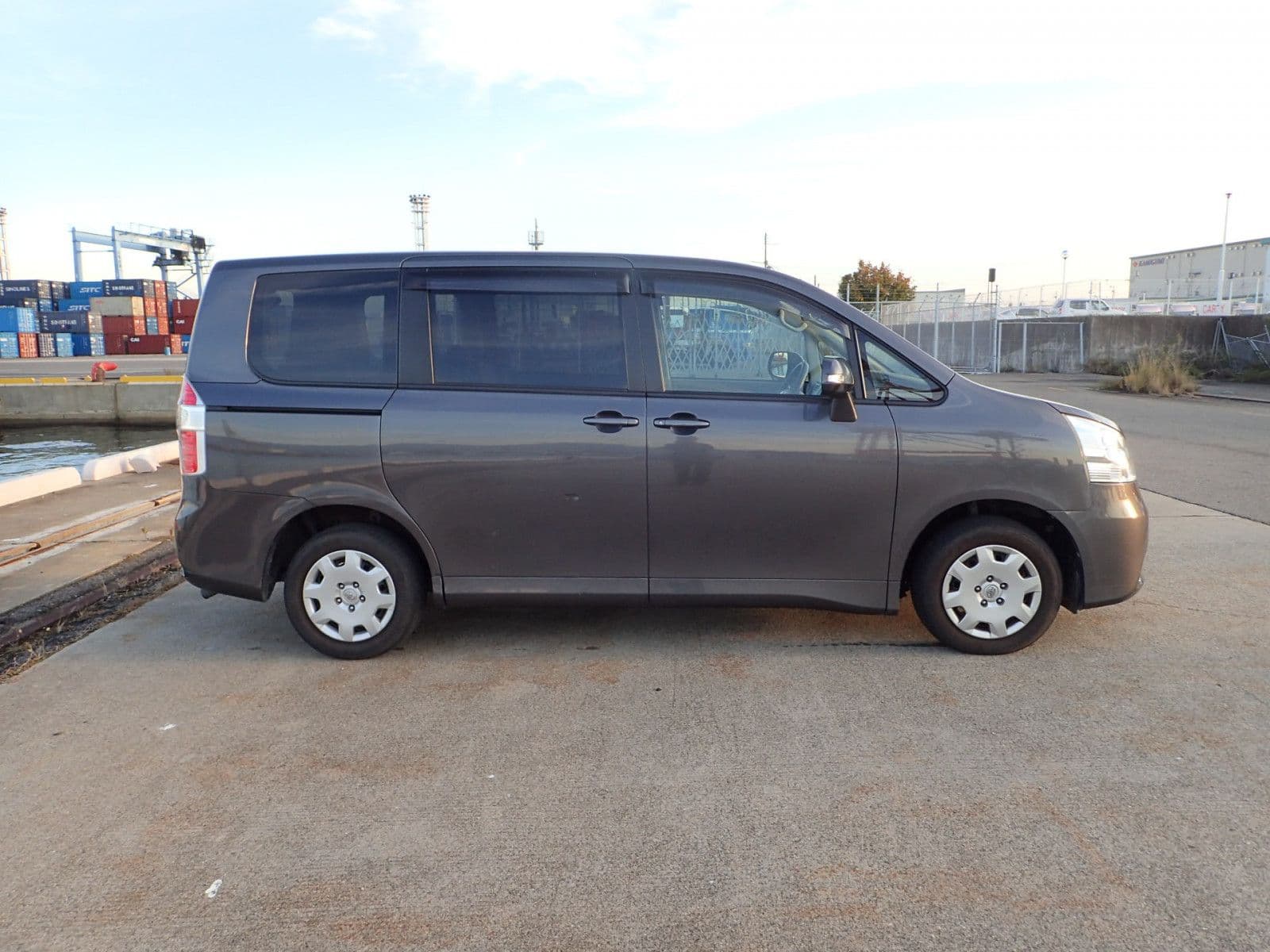 Vehicle SU00001133 large view 7