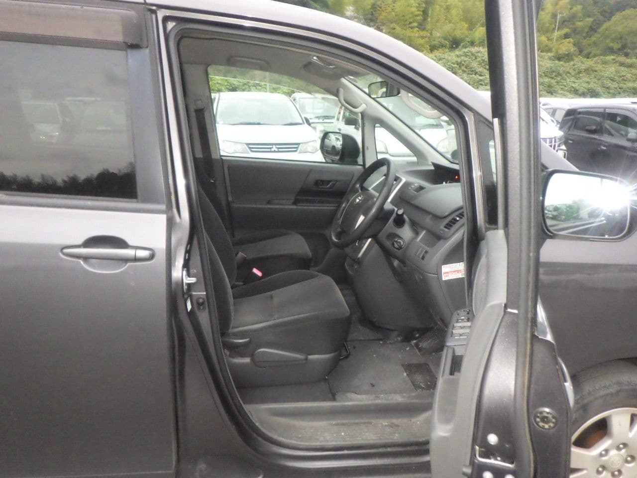 Vehicle SU00001149 large view 20