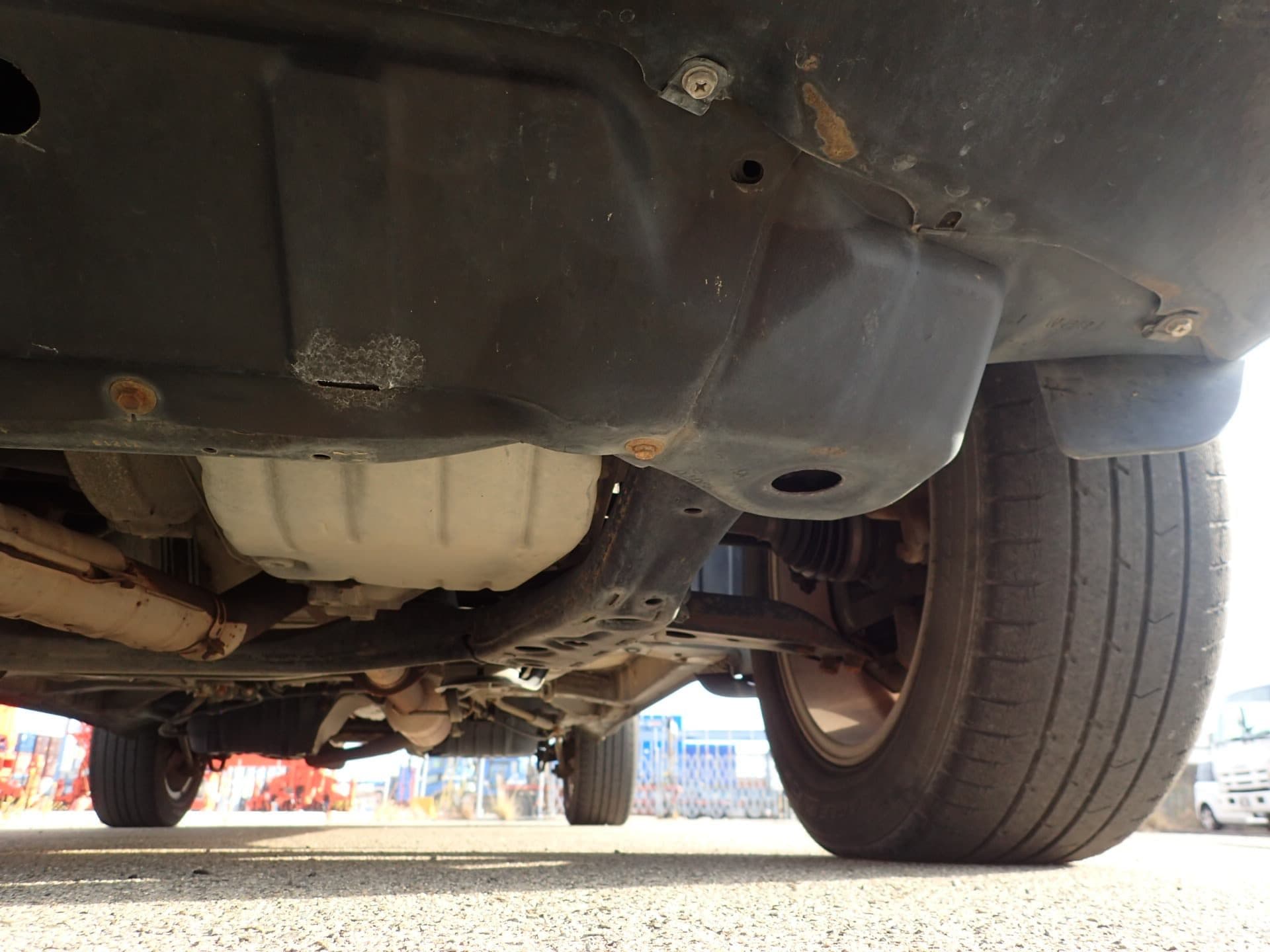 Vehicle SU00001174 large view 14