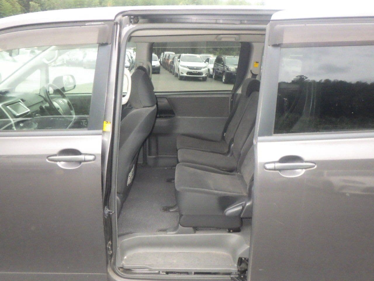 Vehicle SU00001149 large view 24