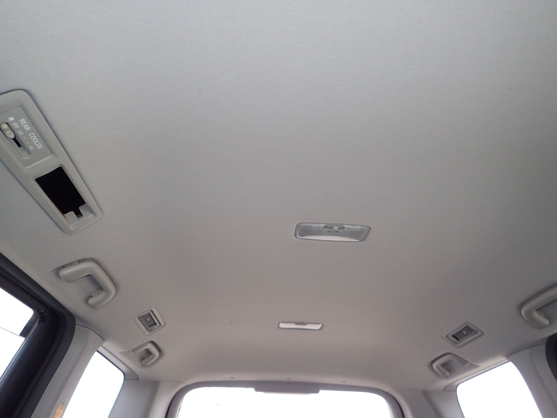 Vehicle SU00001145 large view 27