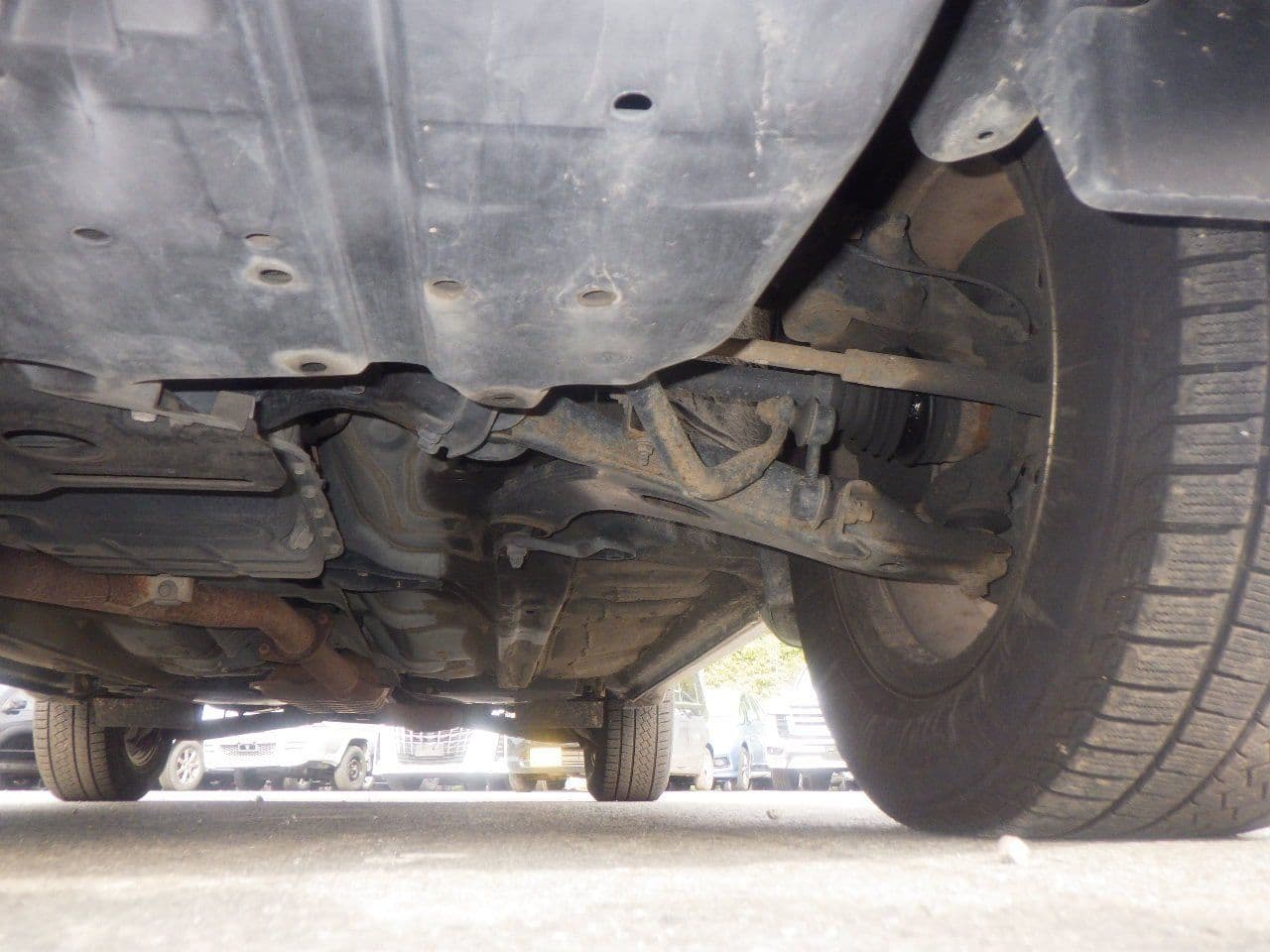 Vehicle SU00001119 large view 16