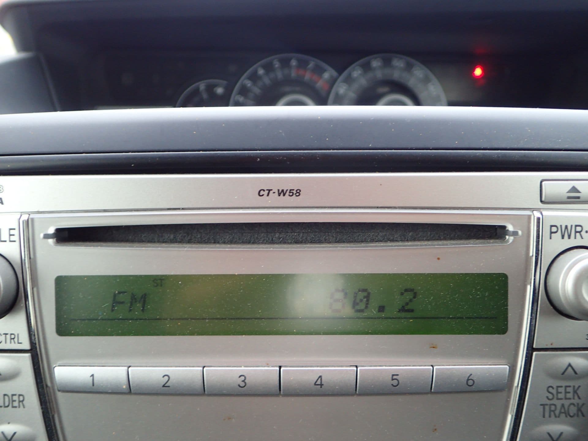 Vehicle SU00001154 large view 33