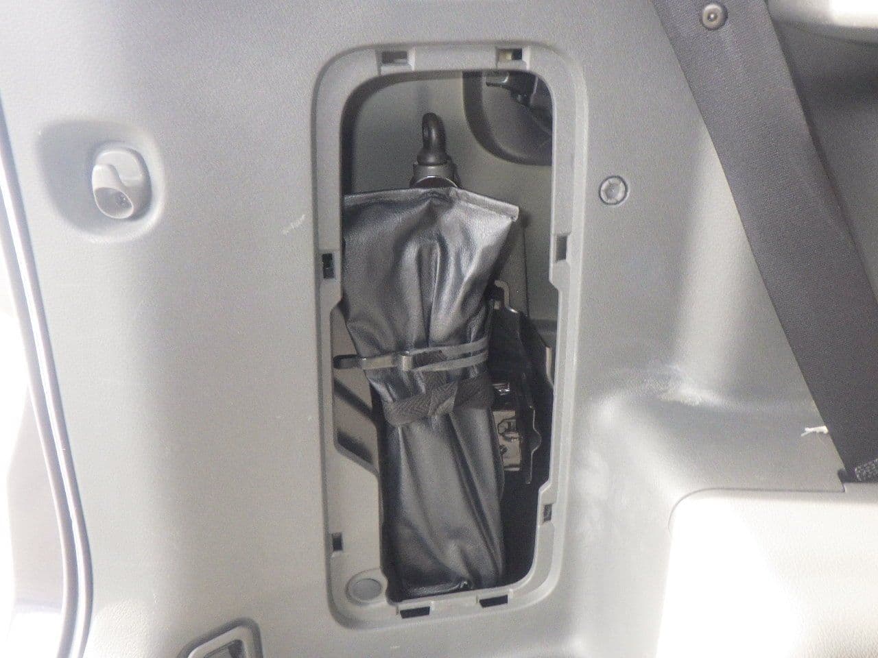 Vehicle SU00001137 large view 34