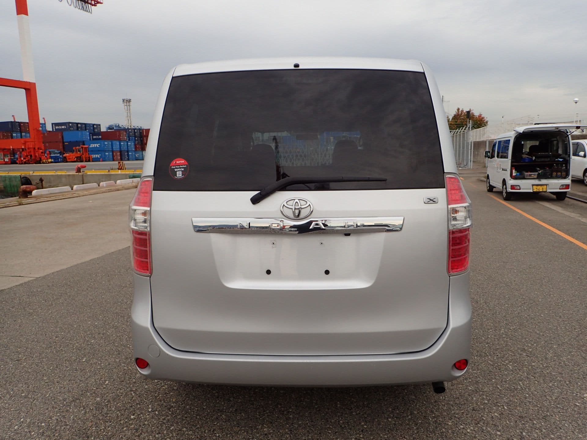 Vehicle SU00001153 large view 5