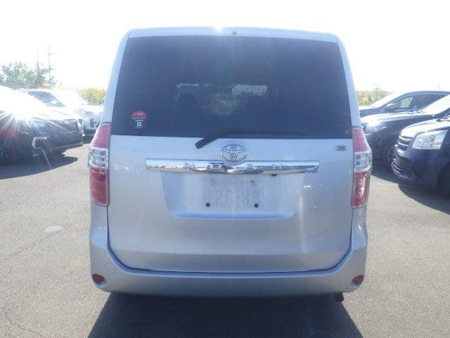 Vehicle SU00001144 large view 5