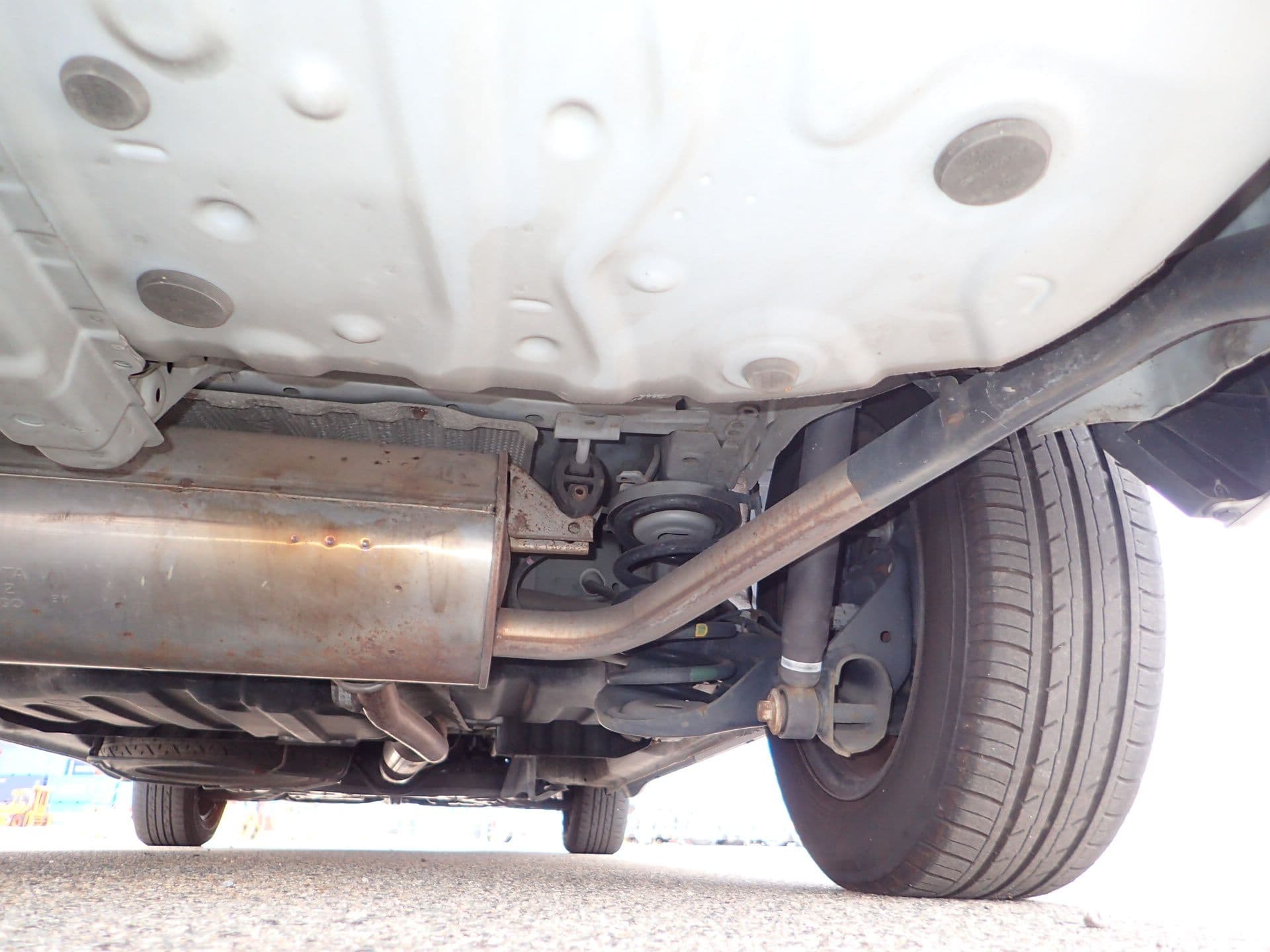 Vehicle SU00001154 large view 17