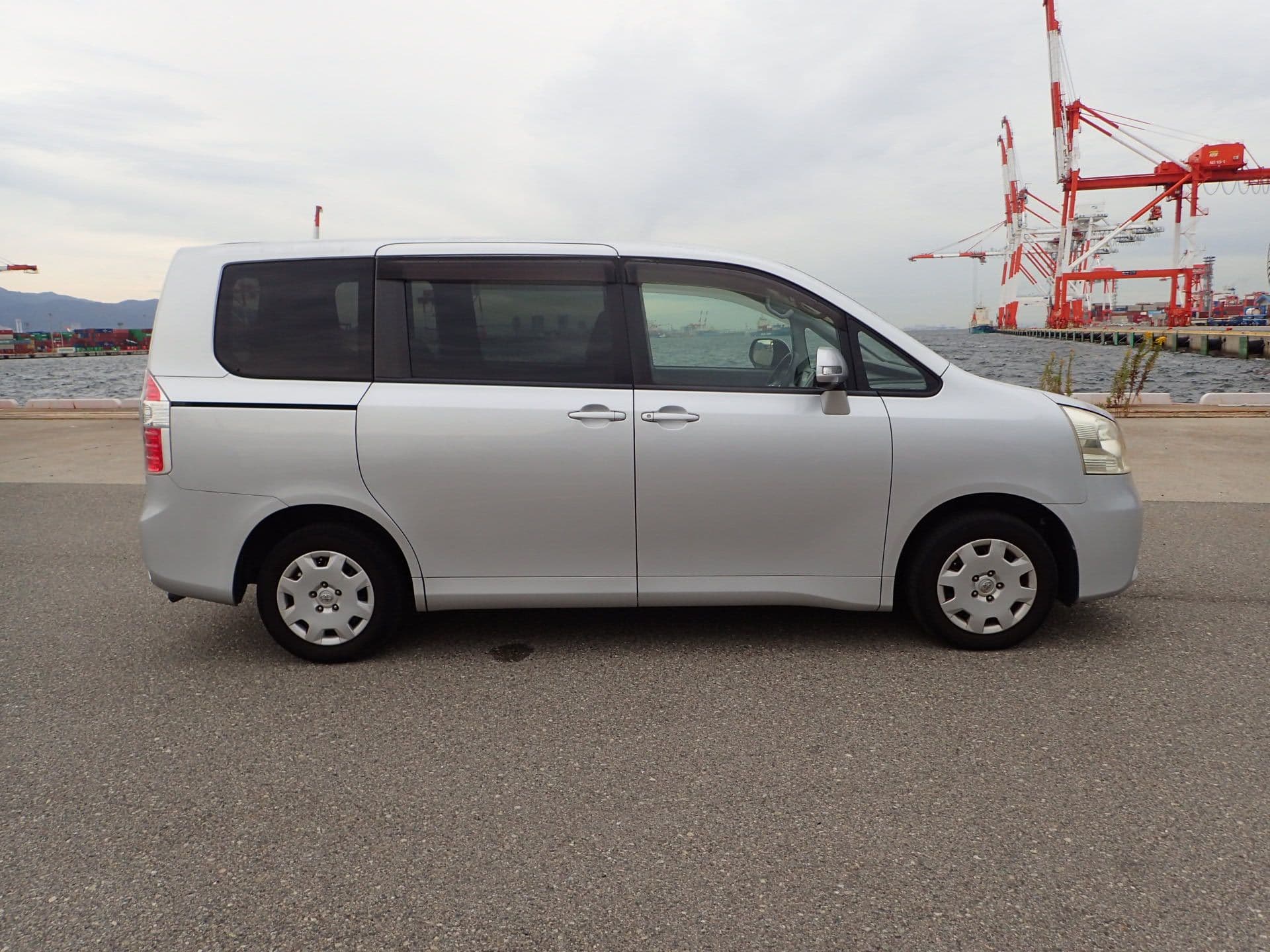 Vehicle SU00001153 large view 7