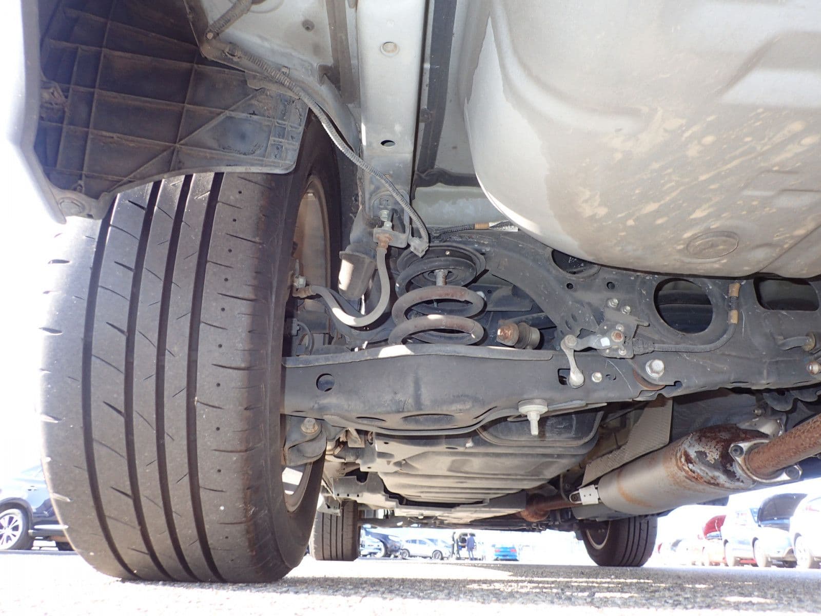 Vehicle SU00001126 large view 16