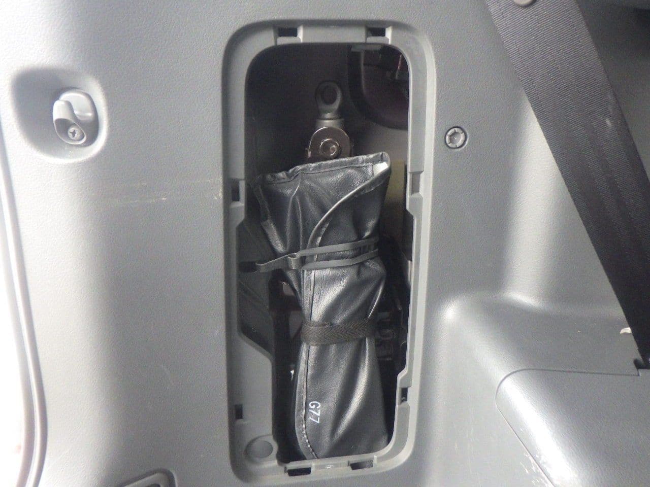 Vehicle SU00001136 large view 36