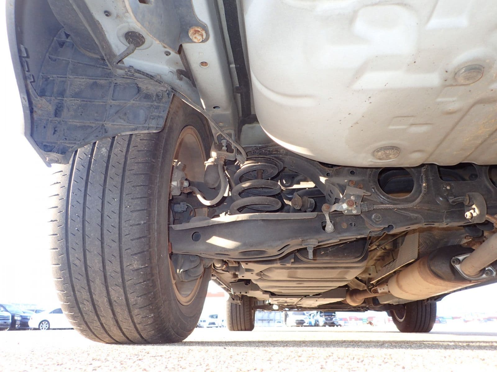 Vehicle SU00001128 large view 16