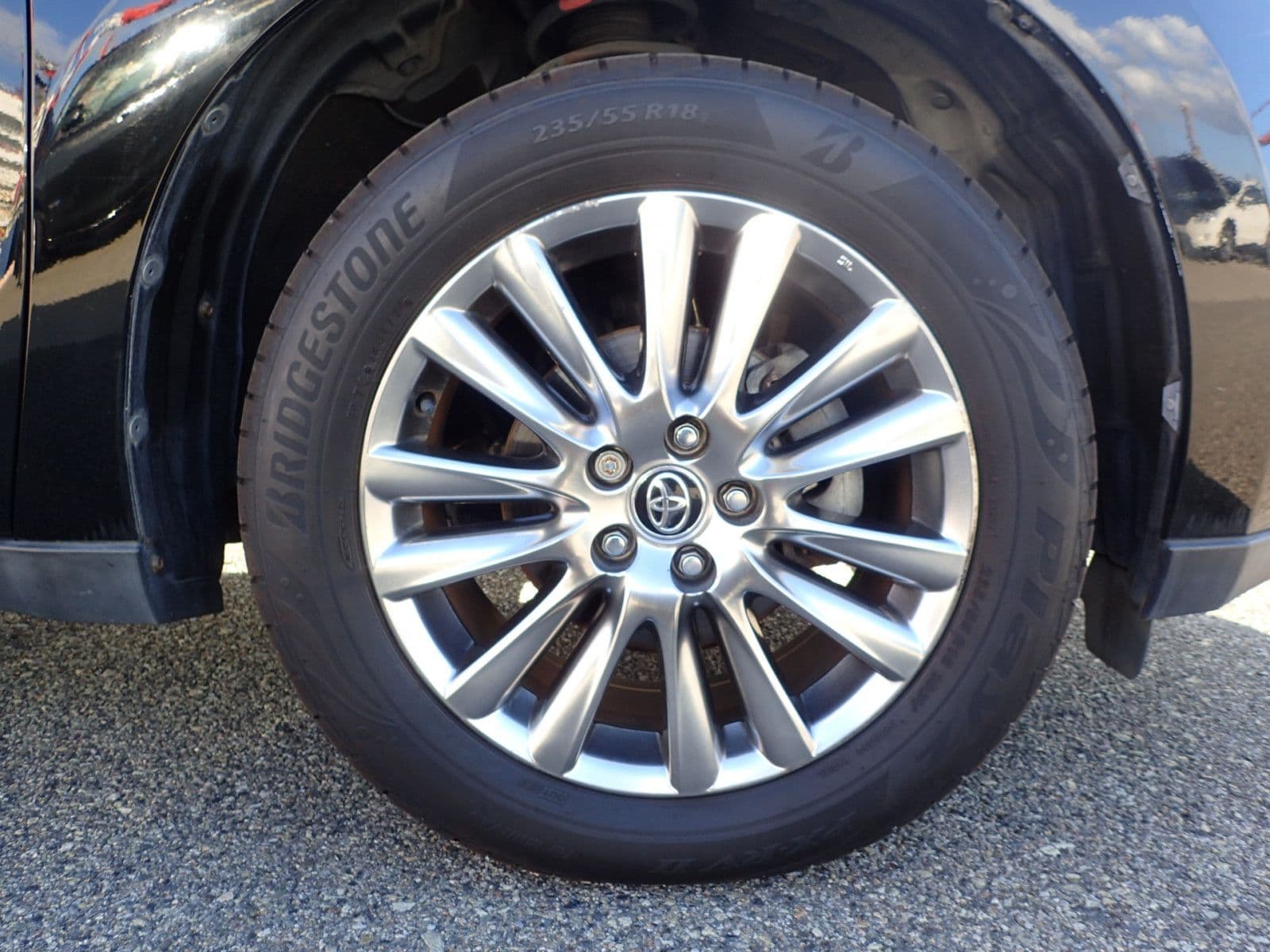 Vehicle SU00001126 large view 13