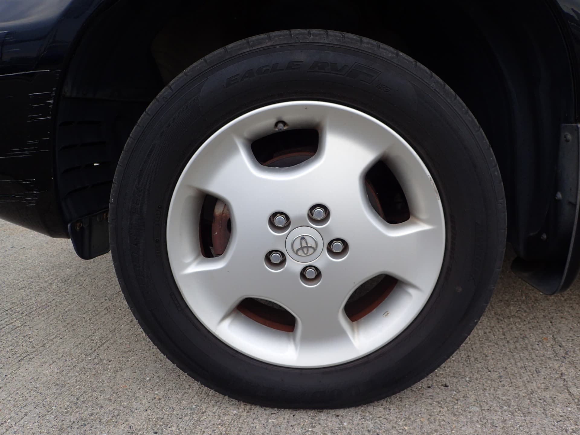 Vehicle SU00001174 large view 9