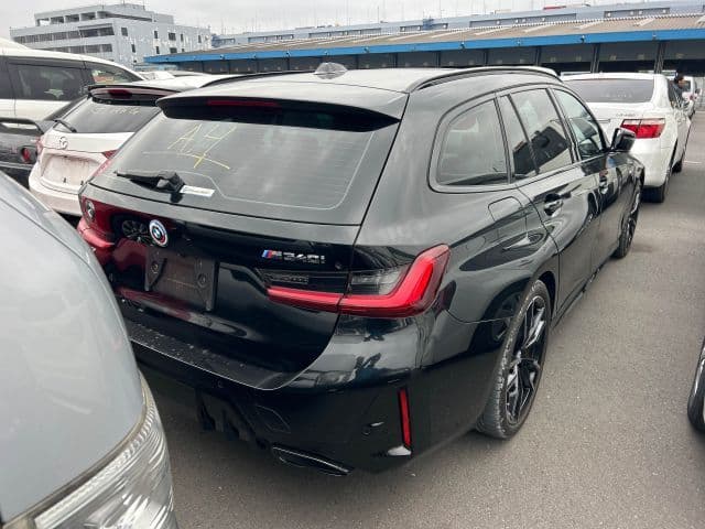 Vehicle SU00001140 large view 5