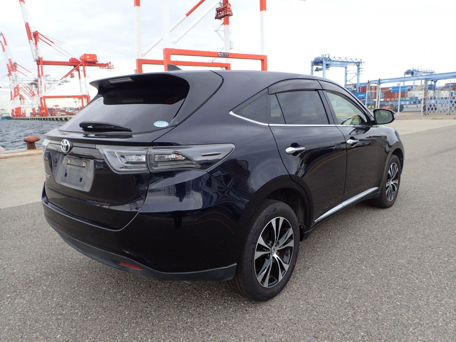 Vehicle SU00001127 large view 6