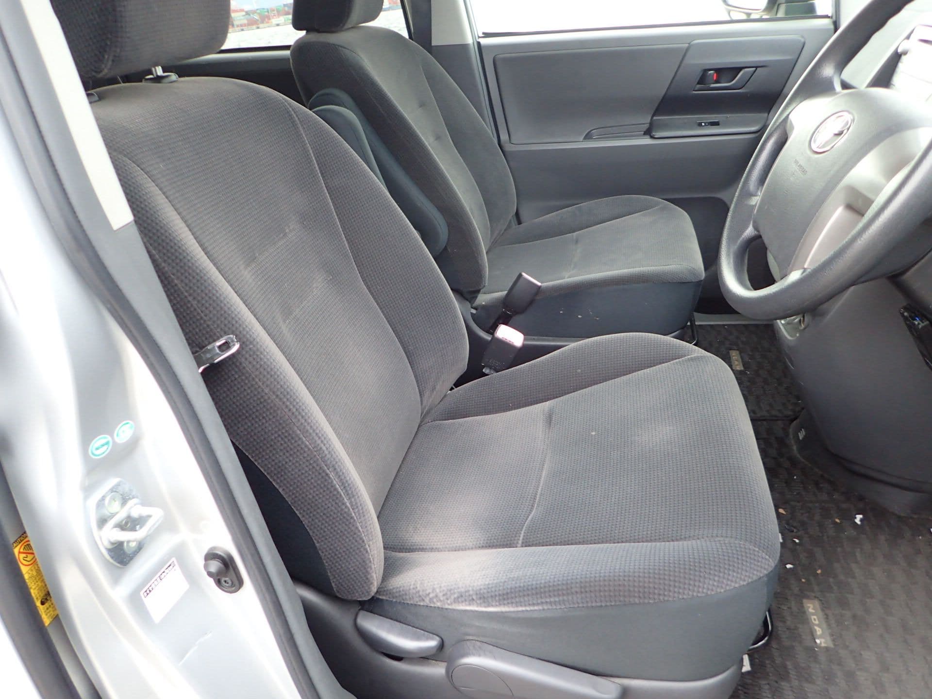 Vehicle SU00001154 large view 20