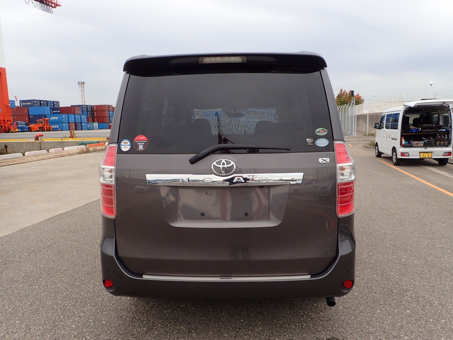 Vehicle SU00001145 large view 5