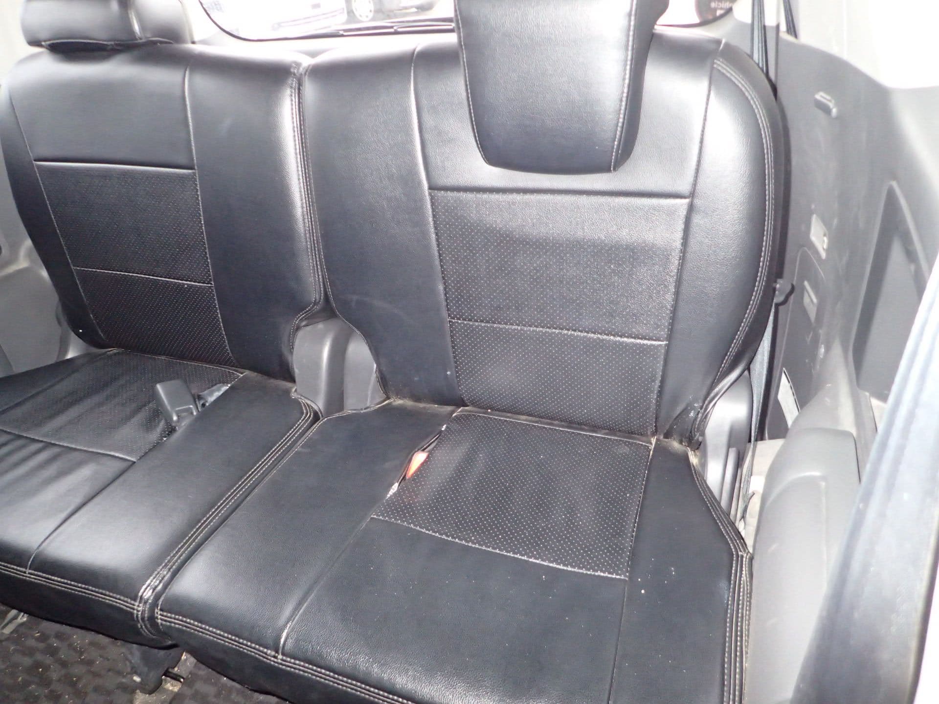 Vehicle SU00001147 large view 24