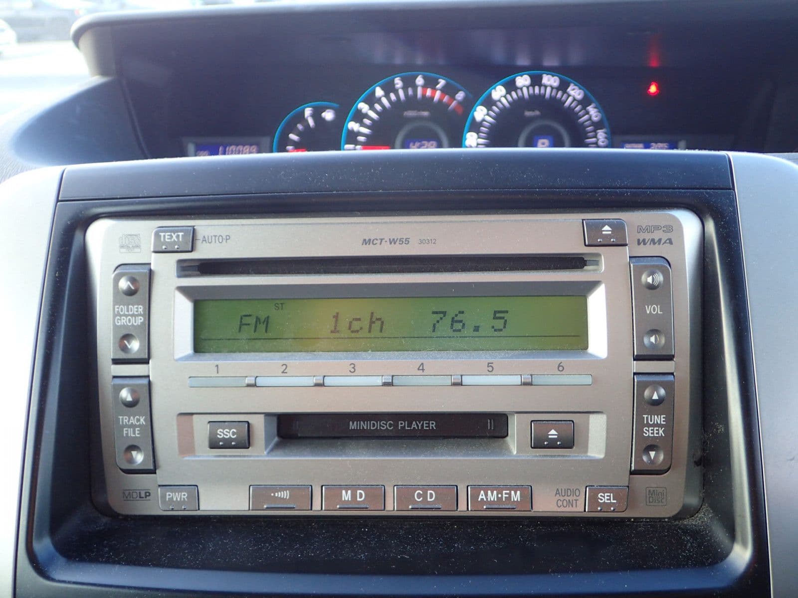 Vehicle SU00001133 large view 31