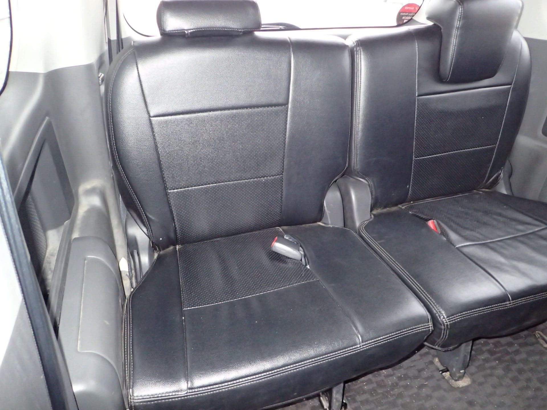 Vehicle SU00001147 large view 22