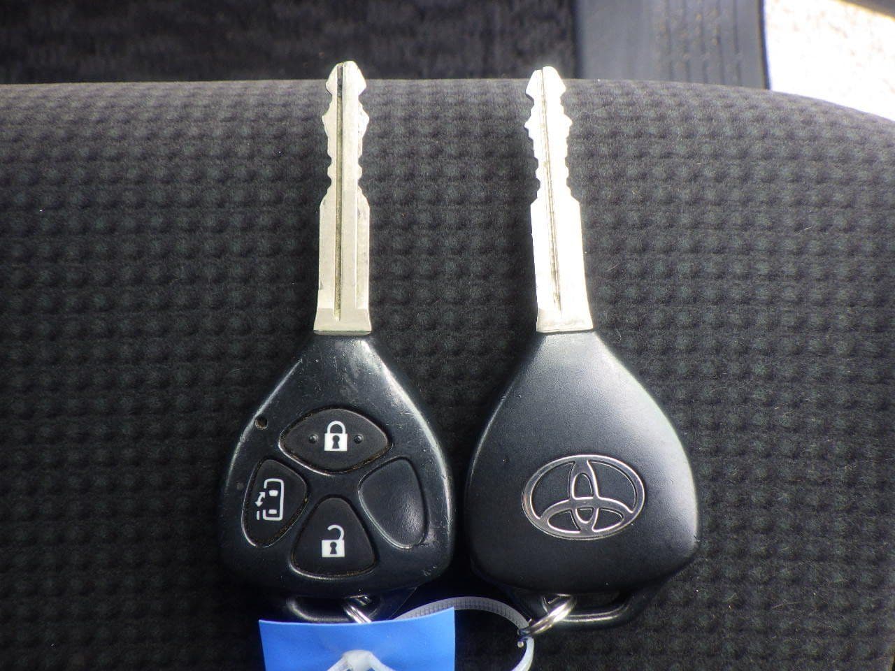 Vehicle SU00001136 large view 34